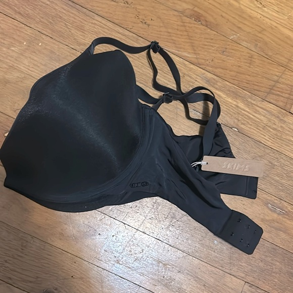 SKIMS WEIGHTLESS SCOOP BRA ONYX 36DD NWT - Picture 2 of 6